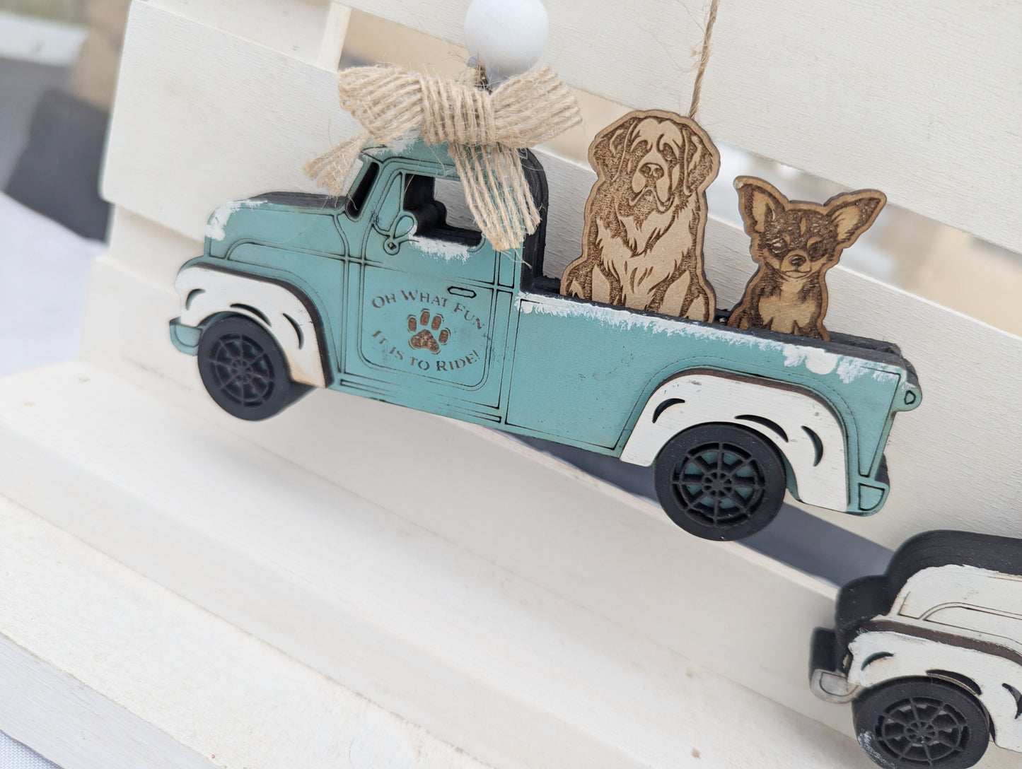 3 DOGS in Truckbed Ornament