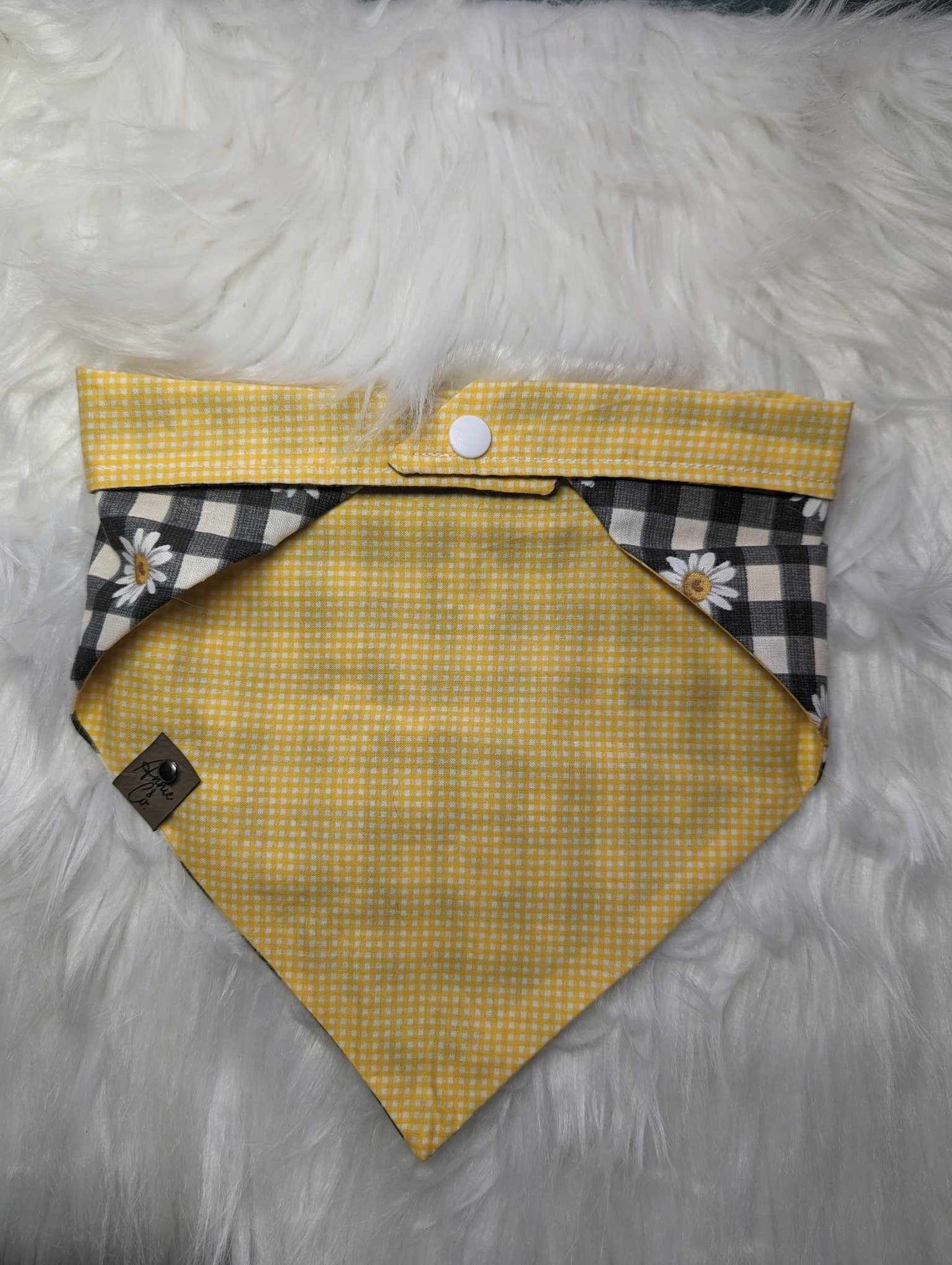 Black Check Diasy SNAP dog Bandana